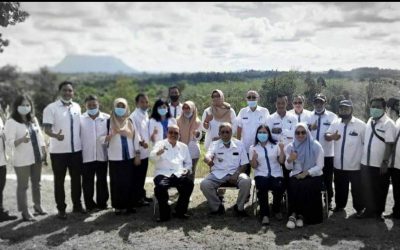 Bupati Sintang Hadiri Silahturahmi Natal PDAM Tirta Senentang